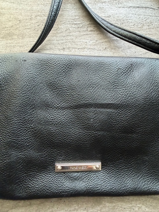 Nine West Black Pebbled Leather Crossbody Bag - Picture 2 of 7